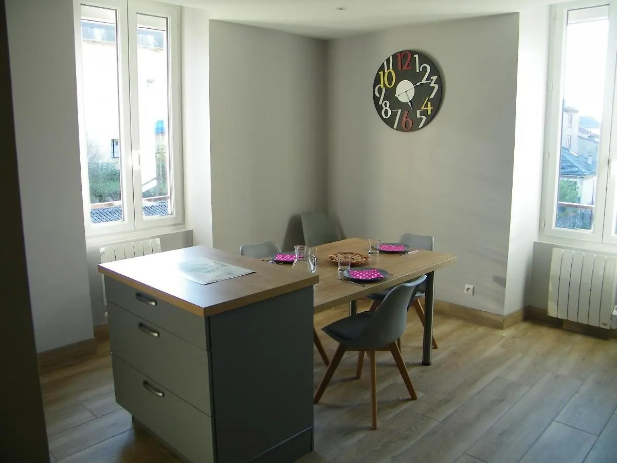 Appartement Le Grisou Cransac 0*,  Frankrig